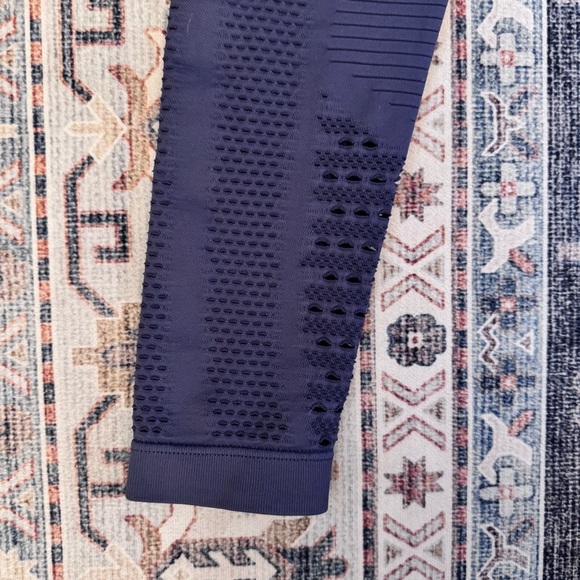 Echt Arise Prime Seamless Cutout Style Leggings Dusty Blue Women’s Size Small - Picture 6 of 9